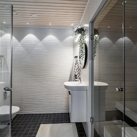 Cozy & Luxurious Relaxation - Suopursu Lux Feriehus *